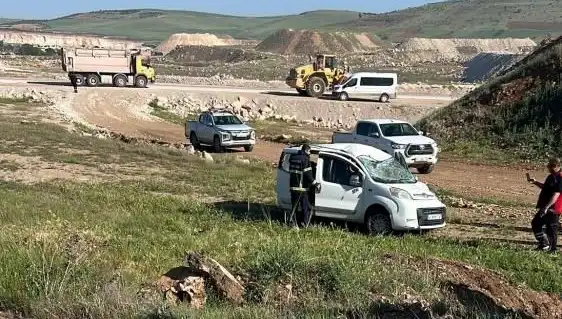 Mardin'de Feci Kaza: Dört Kişi Yaralandı ve Hastaneye Kaldırıldı