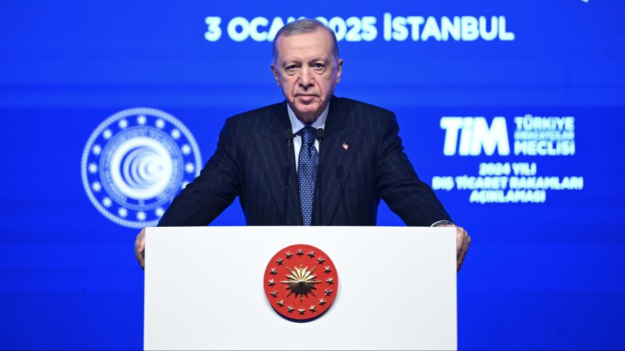 Cumhurbaşkanı Erdoğan: Türkiye'nin İhracat Rakamı 262 Milyar Dolara Ulaştı