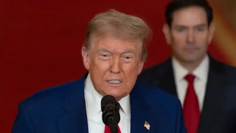 Trump'tan İran'ın 30 Milyar Dolarlık Nükleer Yatırımına Sert Tepki