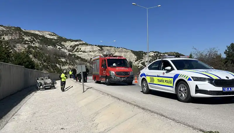 Burdur’da Feci Kaza: İkisi Çocuk Dört Kişi Yaralandı