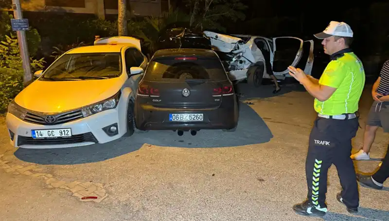 Alkollü Sürücünün Kontrolündeki Araç, Sokağı Felç Etti!