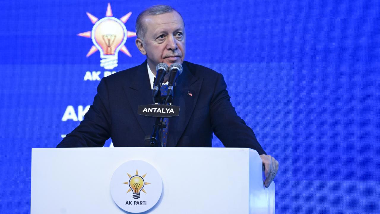 Cumhurbaşkanı Erdoğan: Muhalefetin kışkırtmalarına karşı dik duruş sergiledi