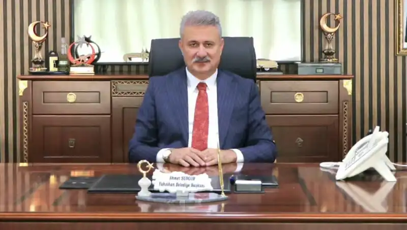 Yahşihan Belediye Başkanı Ahmet Sungur, Gözaltına Alındı: AK Parti'den Önemli Açıklama Geldi