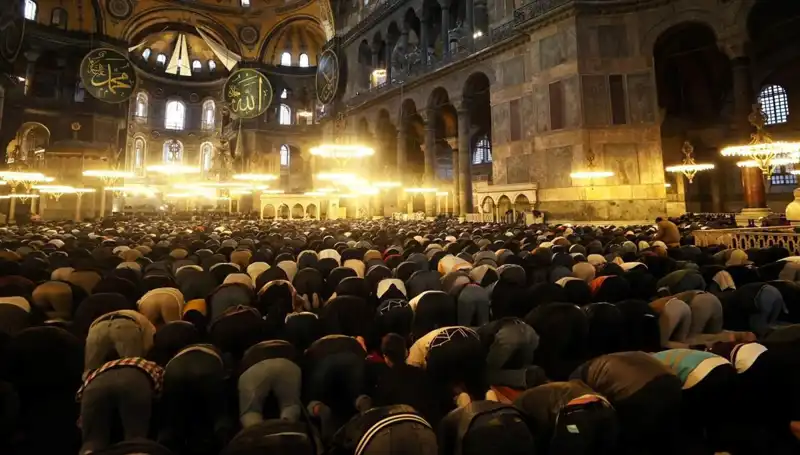 Ramazan Bayramı 2025'te Ne Zaman? Tarih ve Detaylar