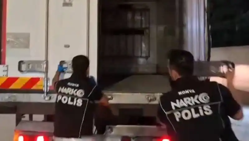 Konya’da Yürütülen Uyuşturucu Operasyonunda Dört Şüpheli Gözaltına Alındı