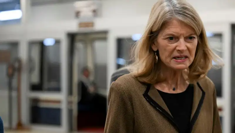 Cumhuriyetçi Senatörden Şok Açıklamalar: Trump ve Korkunun Gölgesinde Siyasi Mücadele