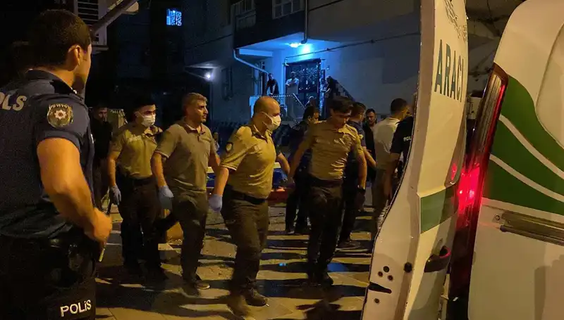 Eşiyle Tartıştı, Kanlı Bir Gece Sonrasında İntihar Etti