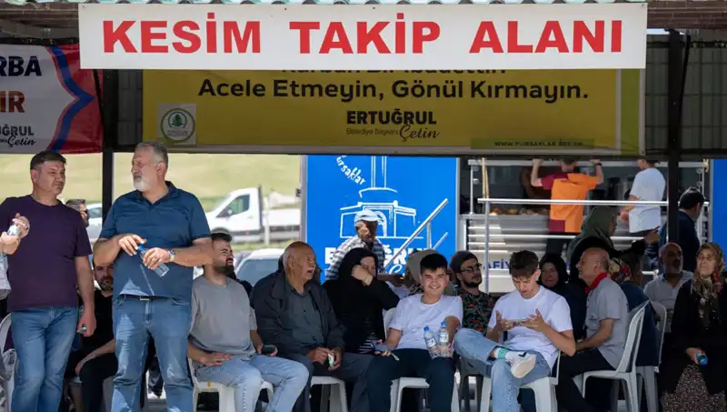 Ankara'da Kurban Pazarlarında Hareketlilik: Yüksek Talepler ve Fiyat Değişimleri