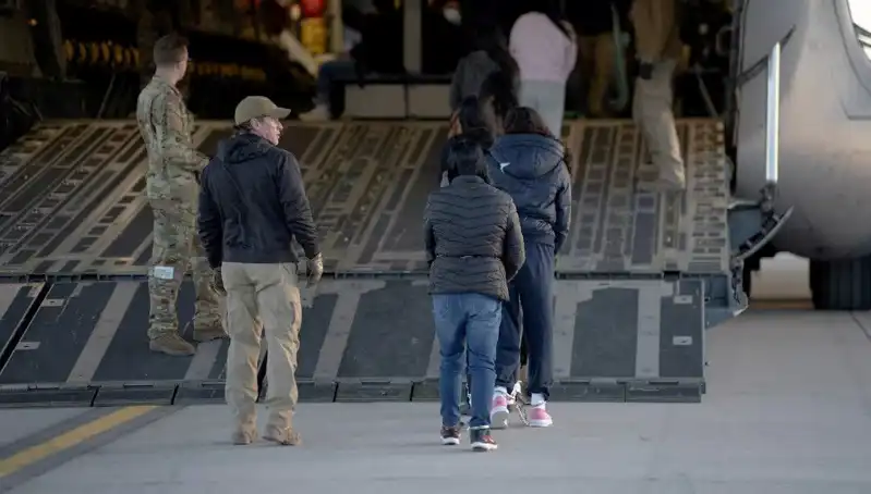 Kosova, ABD’den Sınır Dışı Edilecek Göçmenleri Toplama Teklifinde Bulundu