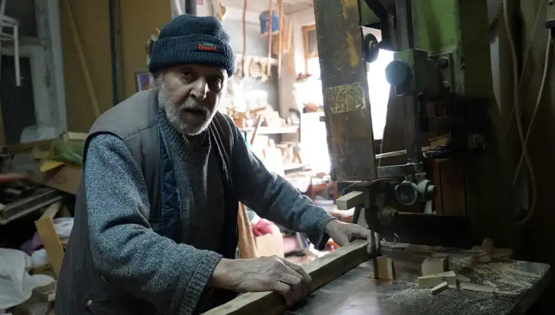 87 Yaşında Mesleğine Aşk ile Bağlı: El Emeğinin Günümüzdeki Temsilcisi