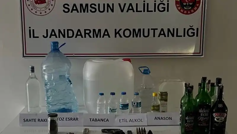 Samsun’da Sahte İçki Operasyonu: Litrelerce Zararlı İçecek Ele Geçirildi