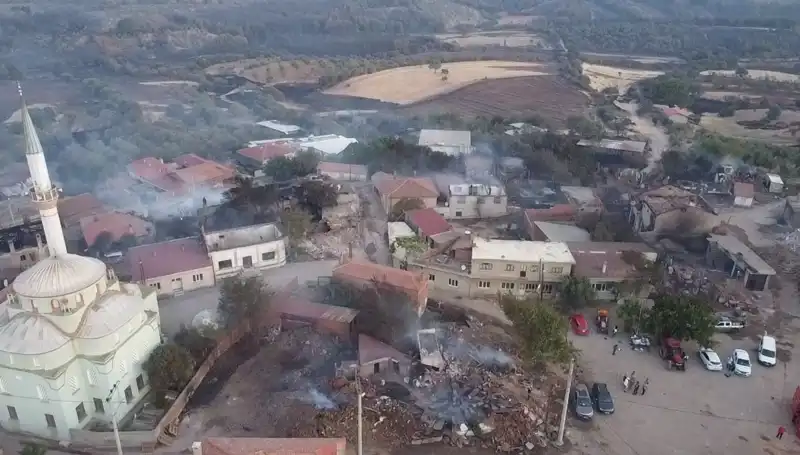 Çanakkale'deki Orman Yangını: Yanan Alanların Havadan Görüntüleri Ortaya Çıktı