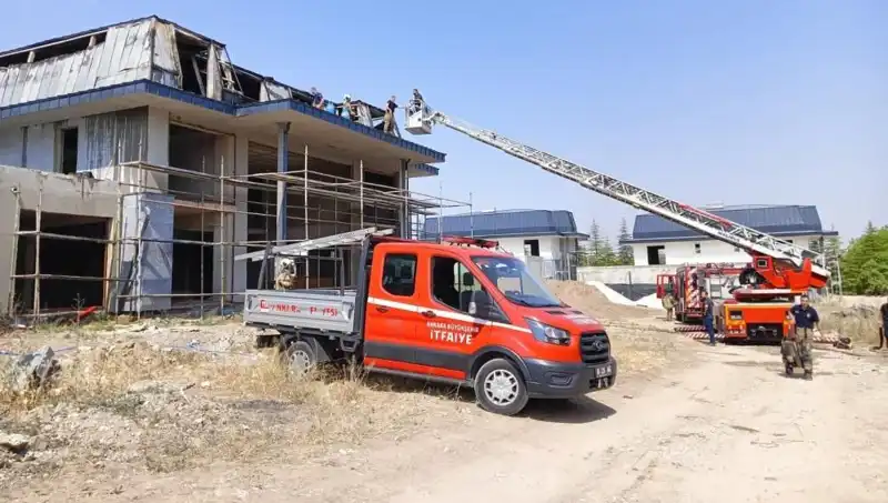 Gölbaşı’nda Lüks Villalar Yangınlarla Tehdit Altında: Korkutan Gelişmeler