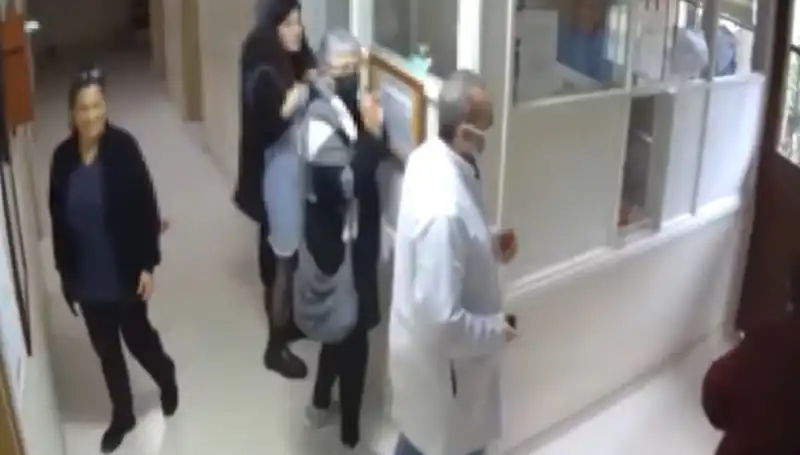 Üsküdar’da Doktora Cumhurbaşkanına Hakaretten Hapis İstemi: Davanın Kapsamı ve Sonuçları