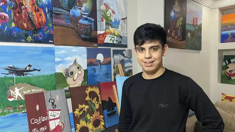 Otizmli Ressam Okan'ın Engelsiz Sanat Yolculuğu: İlham Verici Bir Hikaye