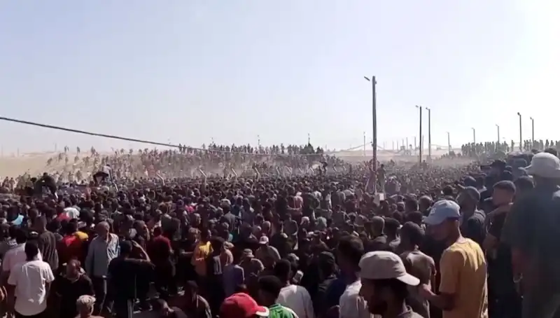 Filistin'de İnsani Yardım Arayışına Şok Saldırı: 30 Can Kaybı