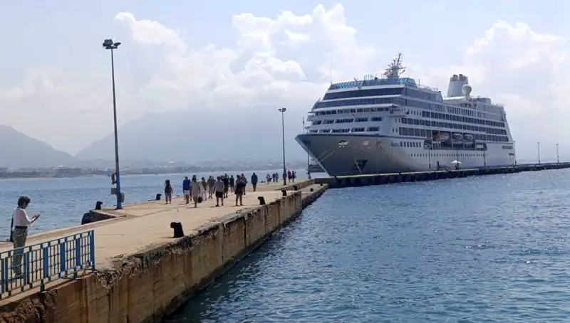 Alanya, Kruvaziyer Turizmiyle ABD'li Ziyaretçileri Ağırlıyor!