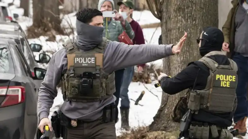 ABD Mahkemelerinden ICE’a Şok Uyarı: 4 Bin 500 Hukuksuz Tutuklama Tespit Edildi