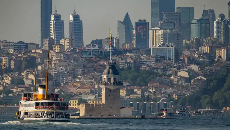 İstanbul'da Hafta Sonu Yaz Havası Esiyor, Planınızı Yapın!