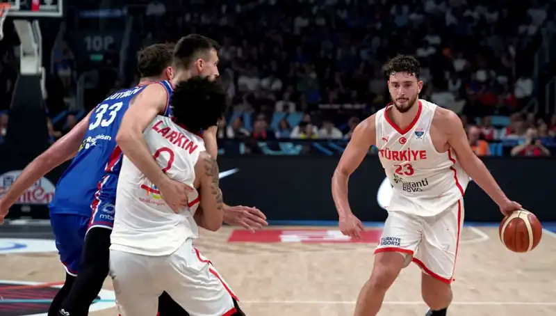 Türkiye'nin 12 Dev Adamı, İsveç'i Yenerek Tarihe Geçti!