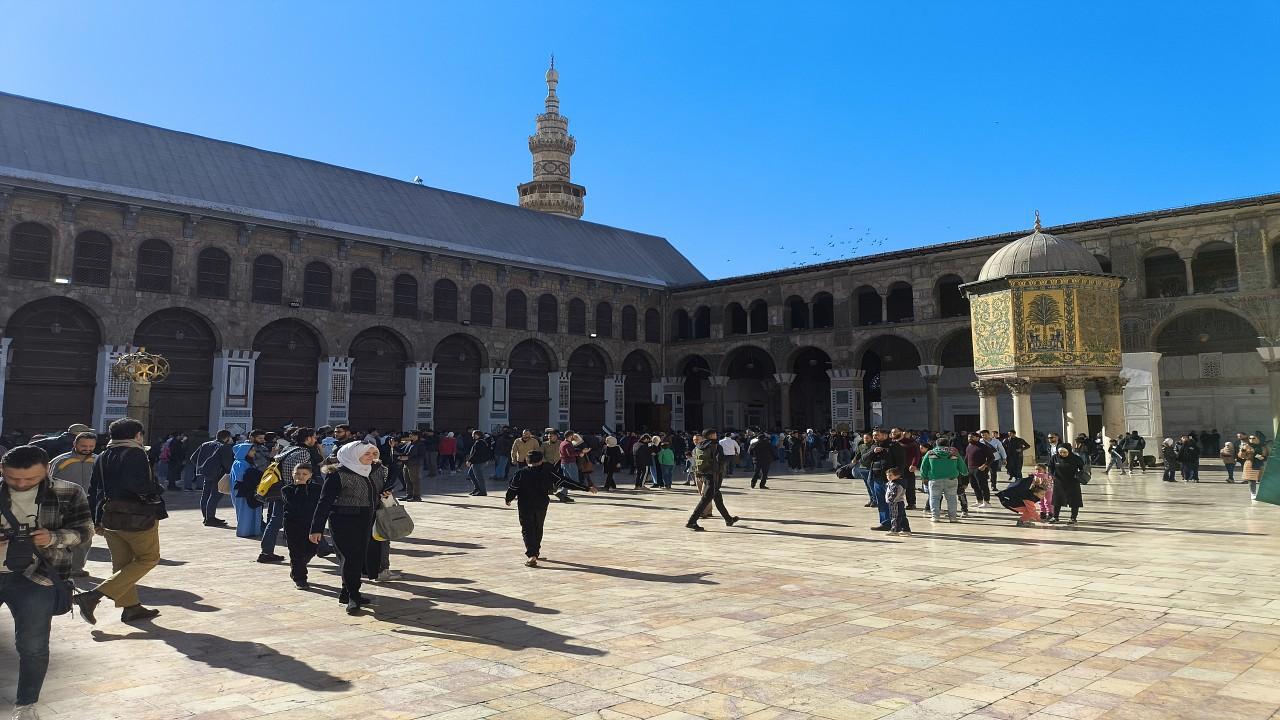Emevi Camii imamı Erdoğan'ın yardım elini takdir etti