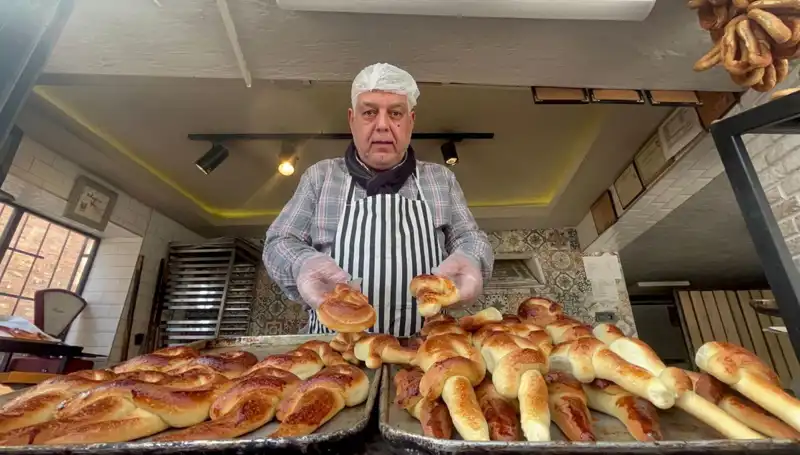 92 Yıldır Süregelen Geleneği Yaşatan Kalfası: Ramazan'da Taze Ürün Sunma Mücadelesi