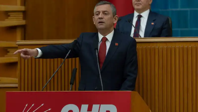 İmralı'dan Silah Bırakma Çağrısı: Özgür Özel Yanıtladı