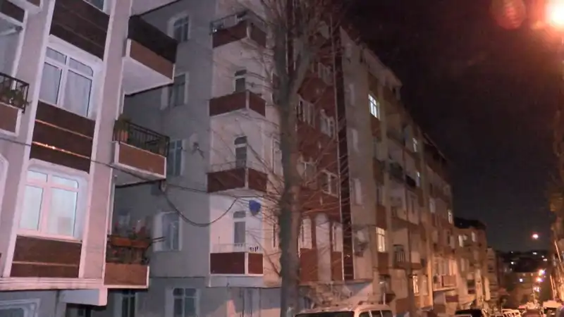 Altı Katlı Apartmanda Şok Panik: Kolonlardan Gelen Sesler Yaşanan Korkuyu Artırdı