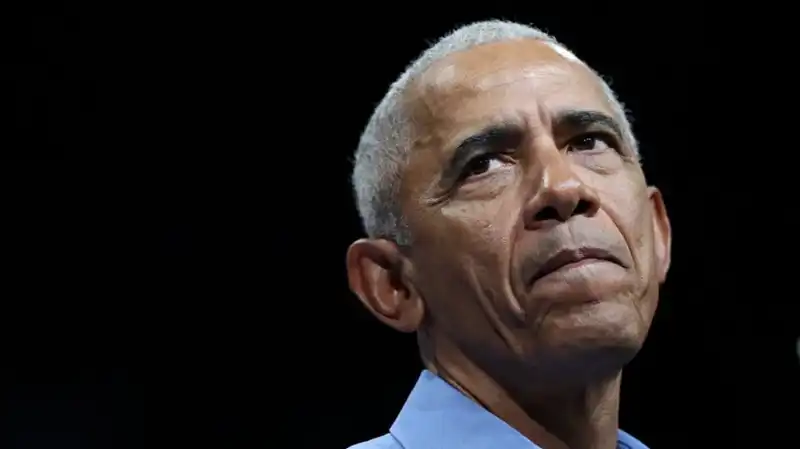 Obama, "Uzaylılar Gerçek" Açıklamasıyla Gündemi Salladı!